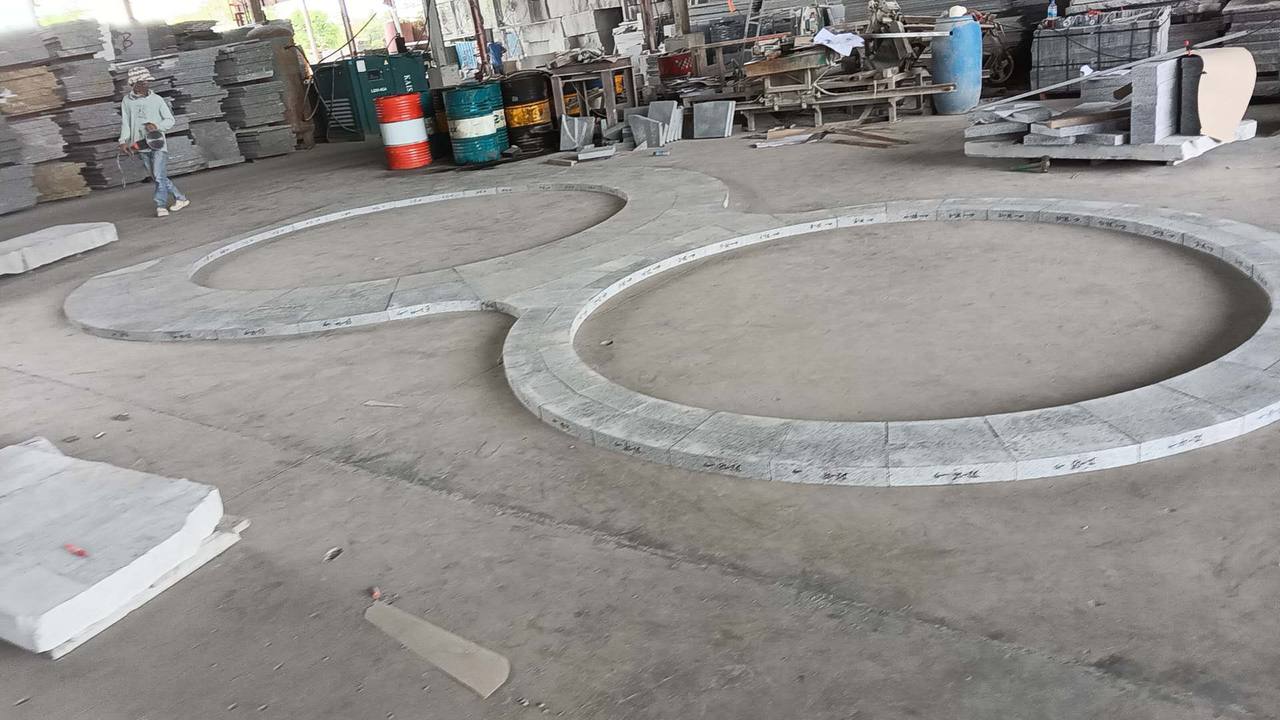 Kerbs & Tree Pits